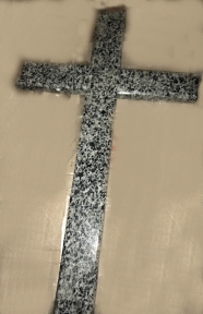 Хрест із граніту покостівка 18*15*2 см