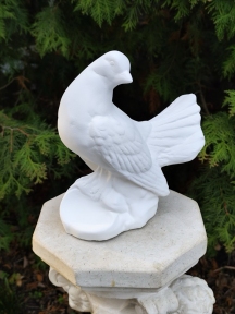 Голубка бетонна 22см Ptf-2